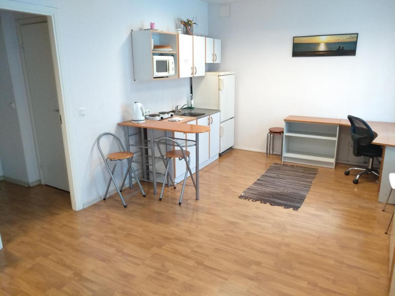 Economy Baltics Apartments - Narva 16 Tallinn Ngoại thất bức ảnh